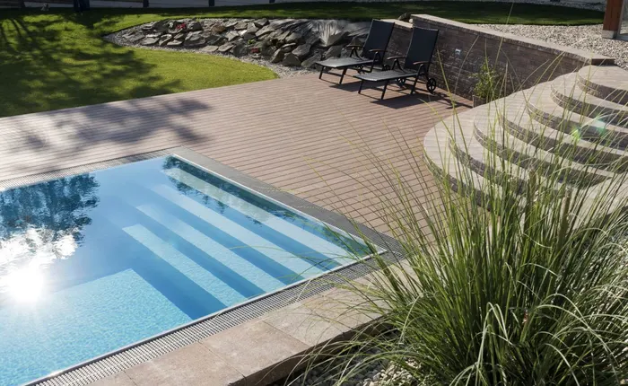 WPC decking referentna ambijentalna slika - WPC DECKING POLISANDER EURO RATAN
